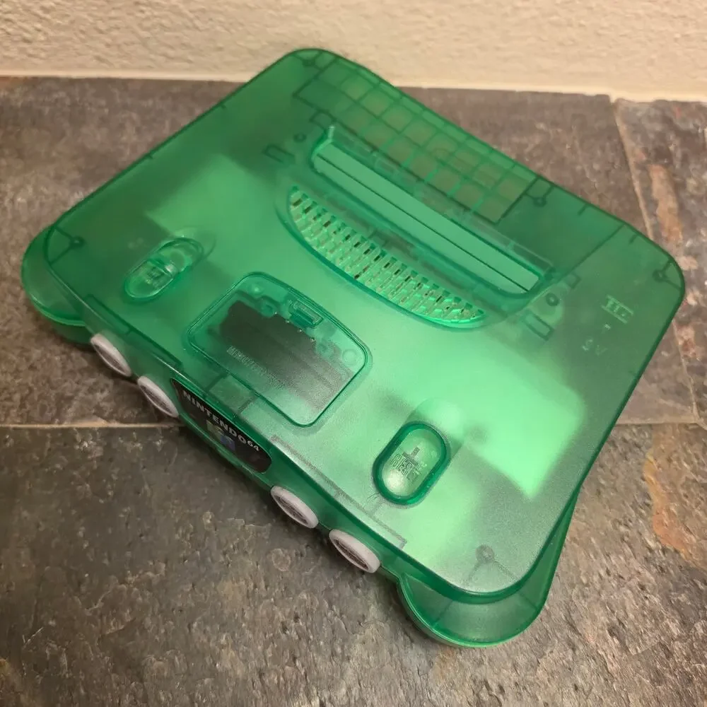Hardware - N64 System, Jungle Green w/ 1 Gamepad - Nintendo64 - Funtastic